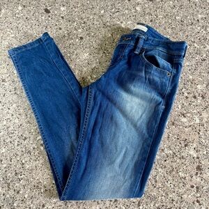 Levi's Skinny Denim Women's Jeans - Size 26 🖤